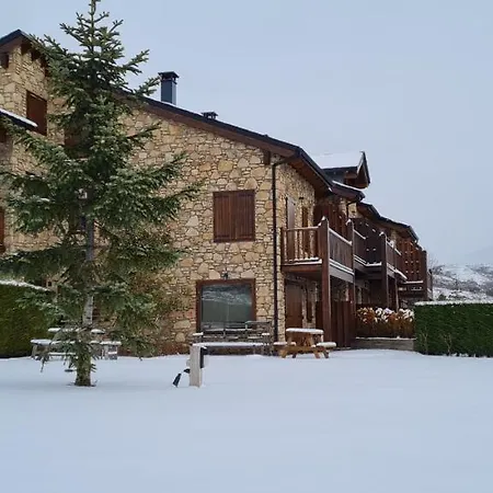 Prázdninový dům Casa Con Jardin Y Piscina. *